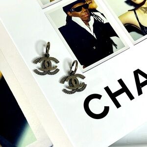CHANEL VINTAGE METAL EARRINGS